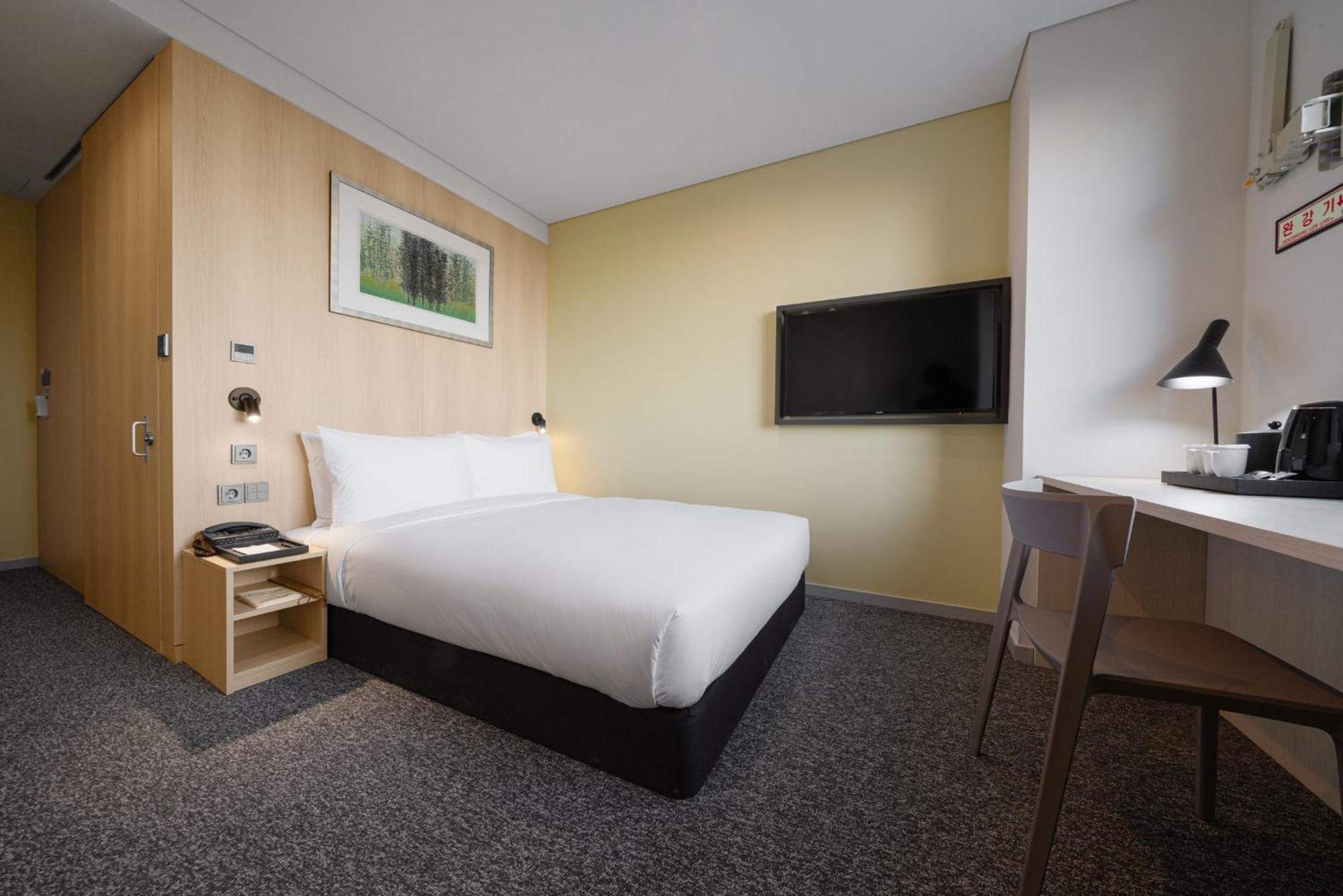Nine Tree By Parnas Seoul Dongdaemun Hotel Екстериор снимка