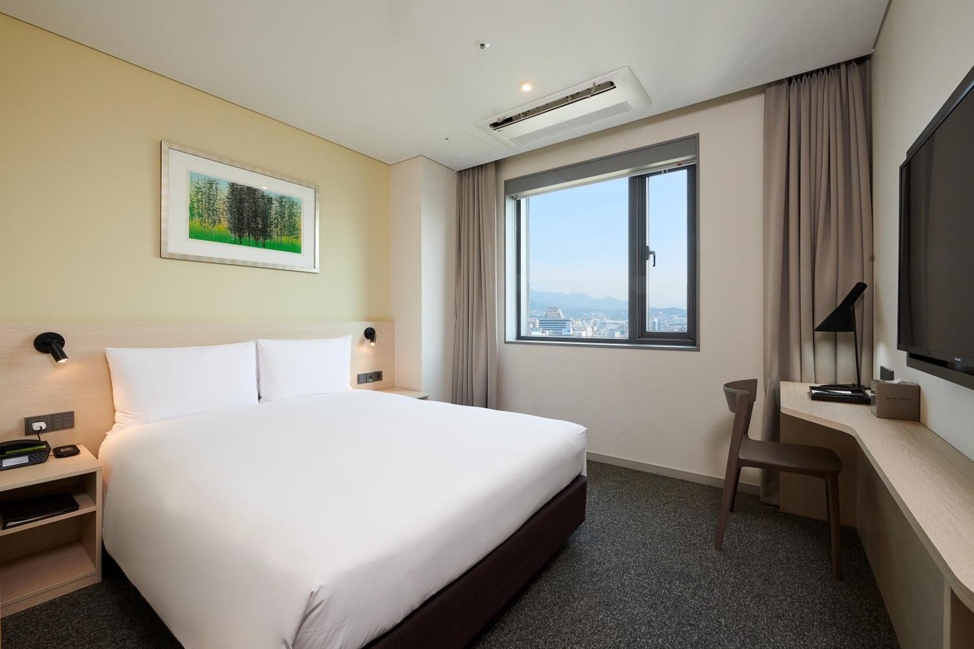 Nine Tree By Parnas Seoul Dongdaemun Hotel Екстериор снимка